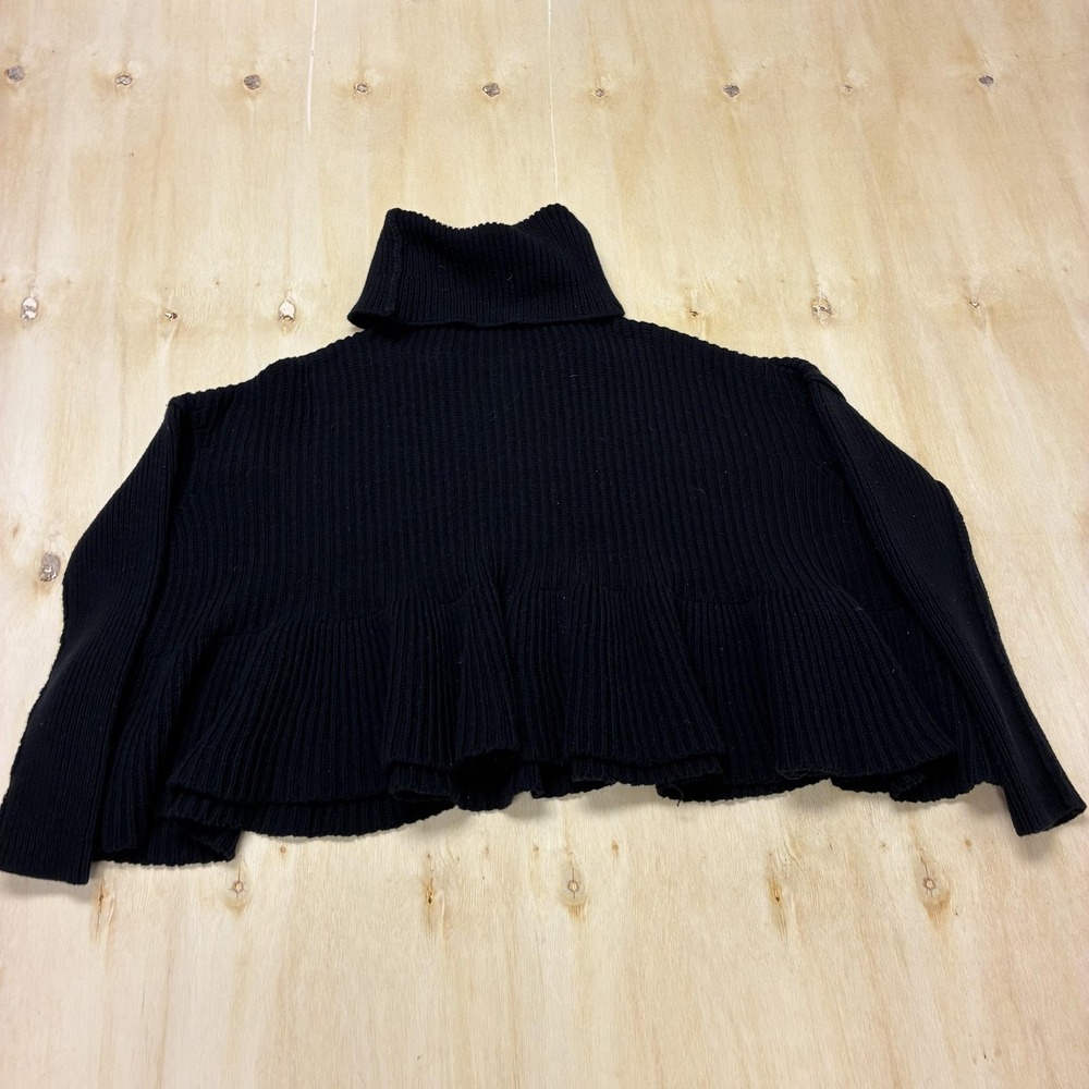Free People Sweater Womens XS Black Turtleneck Ruffle Hem Chunky Knit Pullover